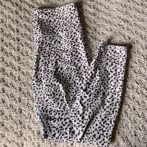 Polka dotted workout leggings